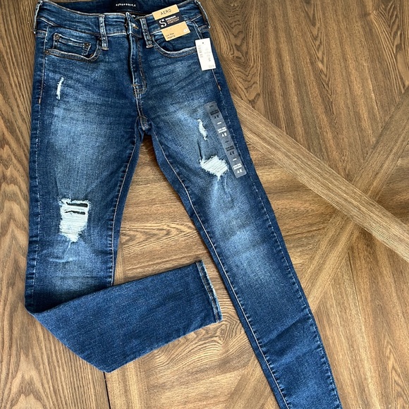 Brand new with tags. They didn’t fit and it was to late to return. - Picture 2 of 3